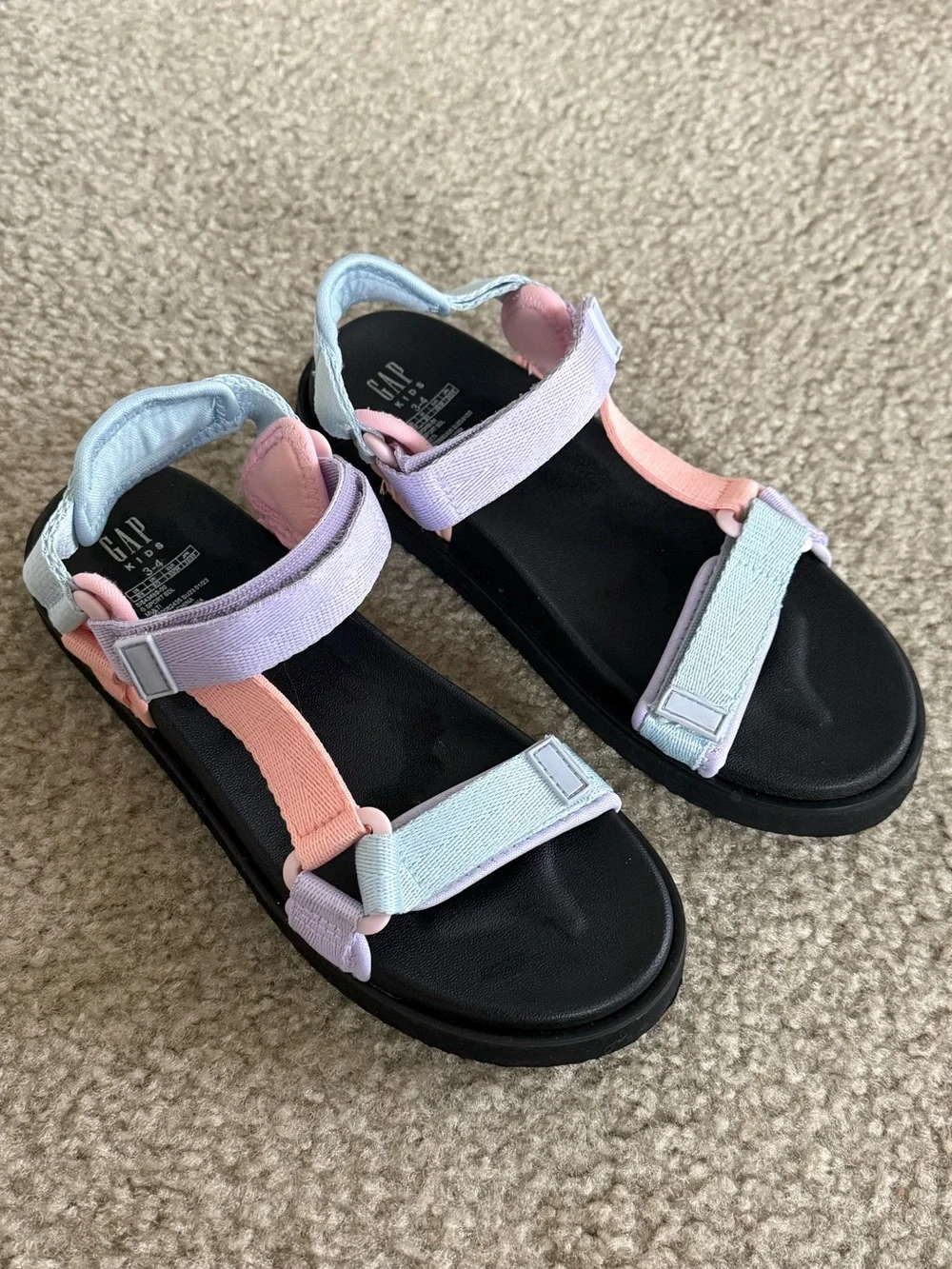 GAP sole customizable offers